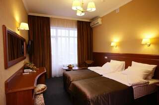 Гостиница Wind Rose Hotel & SPA Сочи Двухместный номер эконом-класса с 2 отдельными кроватями-3