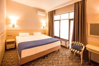 Гостиница Wind Rose Hotel & SPA Сочи Улучшенный двухместный номер с 1 кроватью - Доступ в спа-салон-1